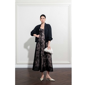 Vestidos de Noche Ecológicos de Lujo con Soporte ODM, Vestido Largo MIREILLE Corte A, Vestidos Midi Casuales y Elegantes para Mujer en Blanco - Product Image 1