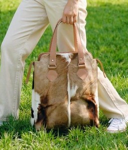Daily Use Customizable Custom Leather Hair on <b>Tote</b> <b>Bag</b> Women <b>waterproof</b> Anti Bacterial breathable design logo Hair on <b>Tote</b> <b>Bag</b> - Product Image 6
