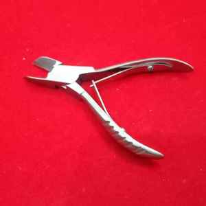 4 Inches Pro Heavy Duty Stainless Steel Toenail & Finger Best Nail Clippers With Custom Demand Logo - Product Image 4