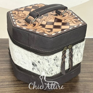 2026 New Arrival Hand Tooled Cowhide Checkered Leather Jewelry Organizer Zipper Closure Durable Storage Box Perfect for Travel - Product Image 1
