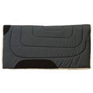 Tapis de selle d'équitation personnalisé de haute qualité avec logo couleur, en toile de coton, doublure en fausse fourrure, confortable, pour le saut d'obstacles et le style Western/anglais - Product Image 2