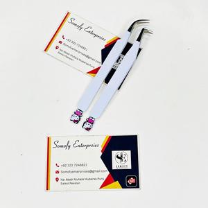 Pinzas para Pestañas de Acero Inoxidable Personalizadas de Somofy Enterprises, Color Blanco Profesional, Diseño Bonito, Curvadas a 90 Grados, Fuertes y Aislantes - Product Image 5