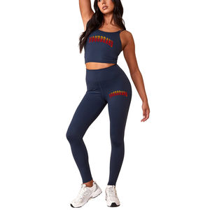 Nuevo Conjunto de Yoga Tallas Grandes para Mujer, Fitness, Sin Espalda, Acolchado, Dos Piezas, Transpirable, Ecológico, Mono Deportivo con Efecto Scrunch - Product Image 1