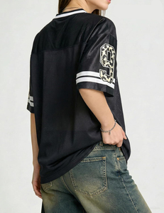Camiseta de fútbol de malla estampada con cuello en V, manga corta, unisex, ropa deportiva transpirable para adultos, para todas las estaciones - Product Image 3