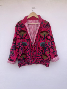 Veste courte réversible en velours Suzani, rembourrée en coton, brodée à la main, style bohème vintage, taille unique, vêtements ethniques multicolores, prix de gros - Product Image 1