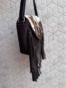 Bolso de Mano con Flecos de Cuero y Pelo, Bolso Bandolera con Piedra Turquesa, Estilo Bohemio Gitano Vintage, Hecho a Mano, Nuevo Diseño, Multiusos, Elegante - Product Image 3