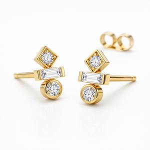 Pendientes de Diamantes Naturales con Corte Baguette y Redondo, Oro de 14K, Engaste de Micropuntas y Bisel, 0.19 CTW, Claridad VS, Joyería de Lujo - Product Image 4