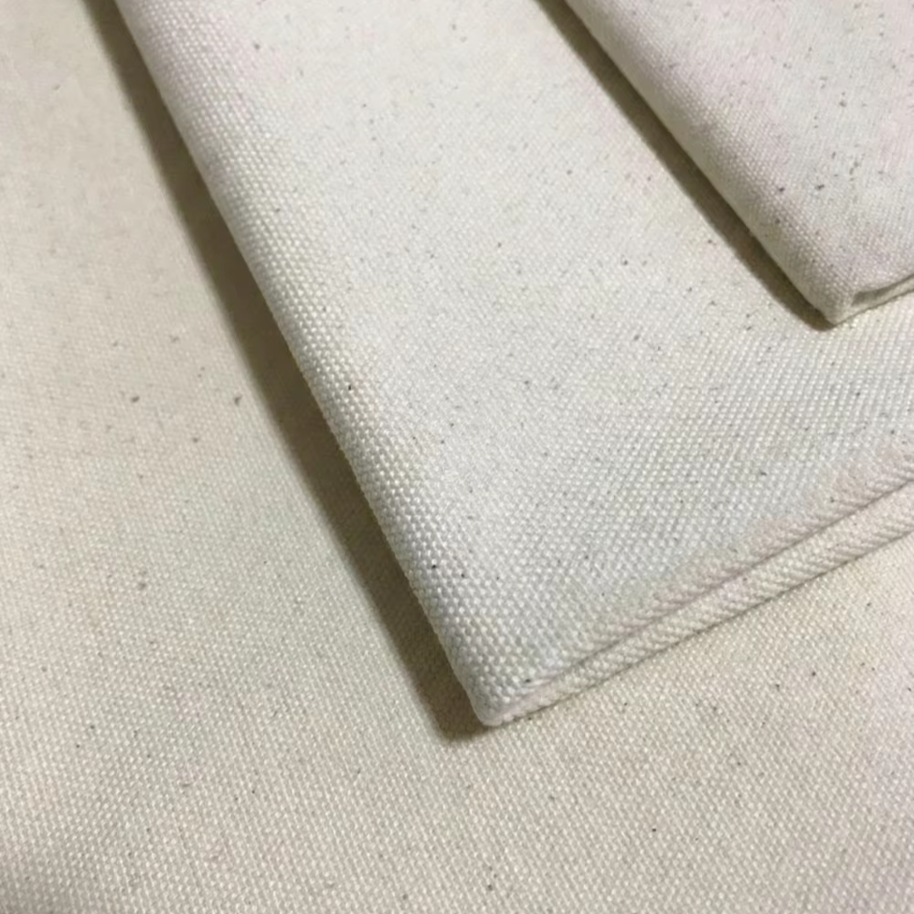 Wholesale High Quality 100% Cotton Woven Greige Fabric Plain Raw Unbleached Breathable Dress Apparel 32S32S Yarn Count 150GSM
