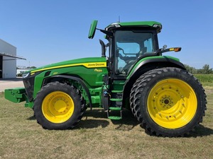Tractor de Ruedas 4x4 de Gran Tamaño y Alta Resistencia 8R 250 2023, Suministro al por Mayor de Calidad - Product Image 6