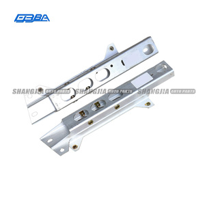 Soporte de Bloqueo de Puerta Original para Aston Martin Vantage 4.0 2019-2024 OE L KY63-16A682-AB R KY63-16A681-AB - Product Image 3