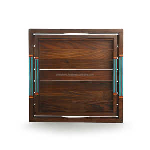 Elegante bandeja de servicio personalizada hecha a mano de Aura, artesanía de madera con detalles de mango de Metal para fiestas lujosas y uso doméstico - Product Image 2