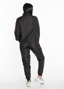 Traje de Esquí Cortavientos Personalizado de Alta Calidad, Impermeable, con Costuras Selladas, Chaqueta de Esquí con Capucha para Mujer, Ropa Deportiva de Nailon/Algodón - Product Image 4