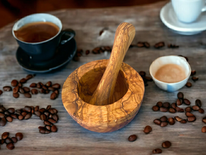 Ensemble mortier et pilon en bois, artisanal, durable, écologique, pour broyer les herbes et les épices, bol en bois de qualité alimentaire, pilon assorti - Product Image 5