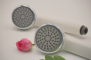 Douche à main en ABS blanc finition chromée, fonction jet unique, installation facile, design moderne, pour salle de bain, support de marque privée - Product Image 4