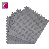 Dalles de sol de gym double couche en EVA inodore, absorbant les chocs, imperméables, 60x60cm, 10mm, dureté 40 degrés, plateforme de musculation ASTM