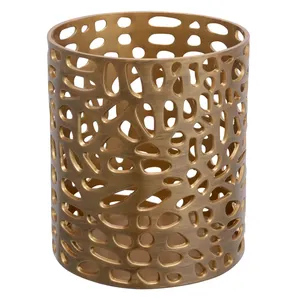 Centro de Mesa de Metal Hecho a Mano con Diseño Único para el Día de San Valentín, Fabricado por Zahid Exports, Gran Mayorista - Product Image 1
