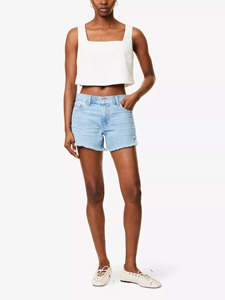 Trendy Mid Waist Women's Knitted Shorts Custom ODM Manufacturer Stylish Anti-Wrinkle <b>Elastic</b> Waist <b>Lace</b> Trim Casual Design - Product Image 2
