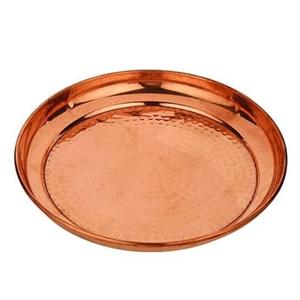 Assiette de service en cuivre finition patinée pour une mise en scène de table traditionnelle, les événements culturels et la décoration de table festive - Product Image 1