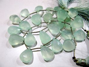 Perles en chalcédoine aqua en forme de poire 10x15mm Vendues par brin - Product Image 3