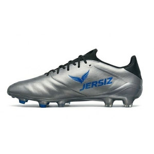 Botas de Fútbol Profesionales Nuevas al por Mayor de Fábrica, Unisex, de Caña Alta, Ligeras, de Cuero Genuino, Antideslizantes, con Amortiguación - Product Image 3