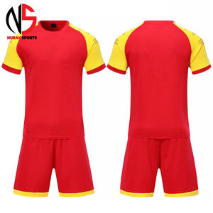 Nueva Versión 2026, Uniformes de Fútbol de Primera Calidad en Todos los Colores para Equipos, Secado Rápido, para Entrenamiento y Juego en Equipo, OEM ODM NURAK - Product Image 1