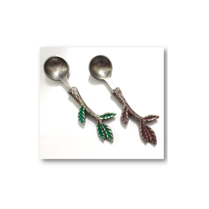 Juego de 2 Cucharas Decorativas para Condimentos con Mango de Acero Inoxidable y Diseño Vintage de Hojas y Ramas, Aptas para Lavavajillas - Product Image 2