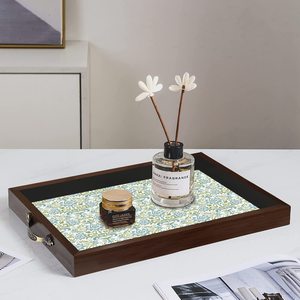 Plateau de service rectangulaire en bois à motif floral, design élégant et décoratif, idéal pour les hôtels et les cafés, disponible - Product Image 1