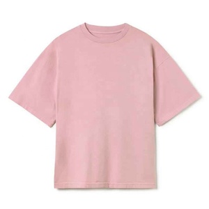 เสื้อยืดคอกลมแขนสั้นสีชมพูสำหรับผู้ชาย ทรงโอเวอร์ไซส์ ผ้าฝ้าย 100% สีพื้น ผ้าเจอร์ซีย์ถัก ย้อมสีเรียบ รุ่น 2027 - Product Image 1