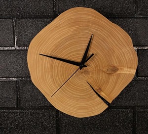Reloj de Pared Analógico de Cuarzo de Madera Rústico Hecho a Mano, Diseño Moderno y Abstracto, Funciona con Batería, Regalo de Boda, Decoración del Hogar - Product Image 3