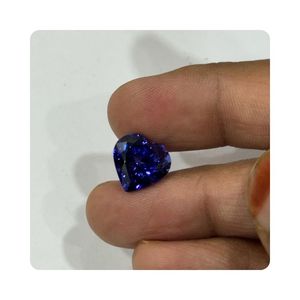 Tanzanita Azul Real Natural de Tanzania, 7.52 Ct, Corte Corazón, Claridad Loupe, AAAA, Calidad de Joyería Fina, Gema Suelta Tratada Térmicamente, En Venta - Product Image 3