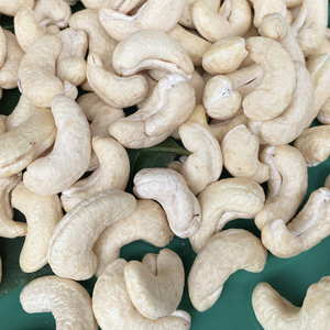 ขายร้อน ราคาถูก เม็ดมะม่วงหิมพานต์ W180 เม็ดมะม่วงหิมพานต์ขายส่ง ขนาดตัดตามสั่ง ซานติโก - Product Image 1