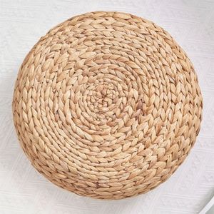 Cojín de suelo redondo de jacinto de agua tejido a mano natural de Vietnam, puf para sentarse, mueble. - Product Image 3