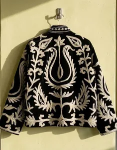 Chaqueta de Terciopelo Negro Premium para Mujer, Elegante Cuello Mao, Corte Cómodo, Blazer, Abrigo, Ropa Festiva para Fiestas - Product Image 3