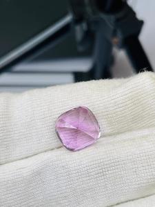 Piedra preciosa de kunzita natural con corte cojín de 11.66 ct, calidad AAA, brillo AAA, color agradable, perfecta para pulir, disponible a precio económico. - Product Image 5