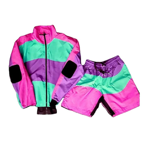 Conjunto Deportivo de Dos Piezas para Hombre con Logotipo Personalizado, Chaqueta Cortavientos con Cierre y Pantalones Cortos, 100% Poliéster, Combinación de Colores para Verano - Product Image 1