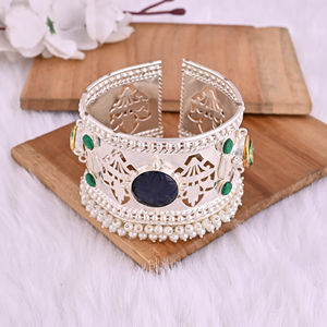 กำไลข้อมือประดับมุก CZ สีน้ำเงินไฮโดรและสีเขียวไฮโดรสำหรับผู้หญิง |   เครื่องประดับทองเหลืองชุบเงิน - Product Image 2