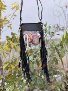 Sac à main multi-usages pour femme, petit format, élégant, en cuir sculpté à la main avec franges, transparent, pour téléphone - Product Image 3