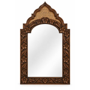 Miroir de temple en bois de manguier sculpté à la main avec bordure en frangipanier |   Vente en gros - Product Image 1