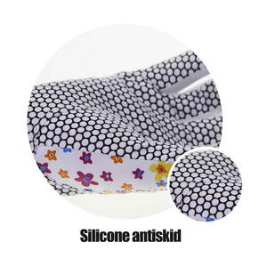 Équipement de pratique sportive en plein air confortable, comprenant des gants de golf avec une adhérence fiable et une conception flexible. - Product Image 5