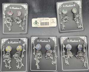 Boucles d'oreilles Jhumka indiennes en argent oxydé, émail floral, pendentif clochette, chaîne de cheveux, perles Ghungroo, ensemble de bijoux en gros - Product Image 2