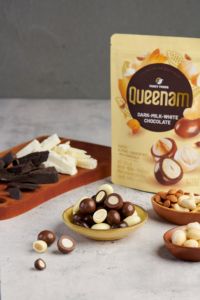 Chocolate Dragee al por Mayor, 75g, Mezcla de Frutos Secos Recubiertos de Chocolate: Almendras, Anacardos, Nueces de Macadamia, Dulces HALAL, Precio Especial - Product Image 6