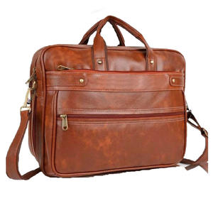 Bolso Bandolera Liviya de Cuero Genuino Negro Delgado para Portátil, Organizador/Planificador Multifuncional para Oficina y Negocios para Hombre - Product Image 5