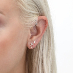 Pendientes de Oro Amarillo con Diamantes Cultivados en Laboratorio en Forma de Círculo - Product Image 4