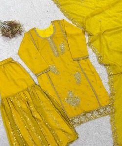 Salwar Kameez Dupatta de Seda Amarilla Bordada para Mujer, Ropa Tradicional India y Pakistaní, Largo hasta el Suelo, Corte Holgado 82842 - LM -15 - Product Image 3