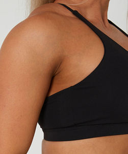 Ensemble de yoga personnalisable pour femmes : débardeur à bretelles et short color block, idéal pour l'été et le sport - Product Image 5