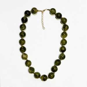 Ensemble de colliers faits à la main en résine écologique à thème ange, perles roses et brunes en forme de cube et rondes, bijoux tendance pour femmes - Product Image 3