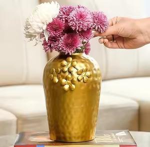 Jarrón de metal de diseño, florero decorativo de lujo para centro de mesa, para arreglos florales de boda - Product Image 1