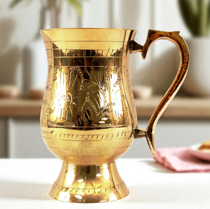 Carafe élégante en cuivre foncé avec finition antique et couvercle. Idéal pour le stockage sain de l'eau ayurvédique. Disponible au prix de gros. - Product Image 4
