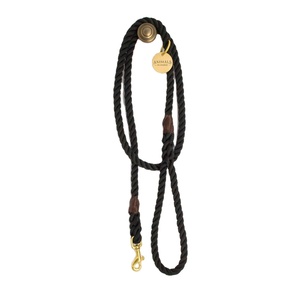 เชือกจูงสุนัขสีดำเที่ยงคืน - Product Image 1
