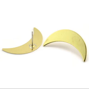 Boucles d'oreilles créoles en laiton tendance, design demi-lune, nouveau best-seller - Product Image 1